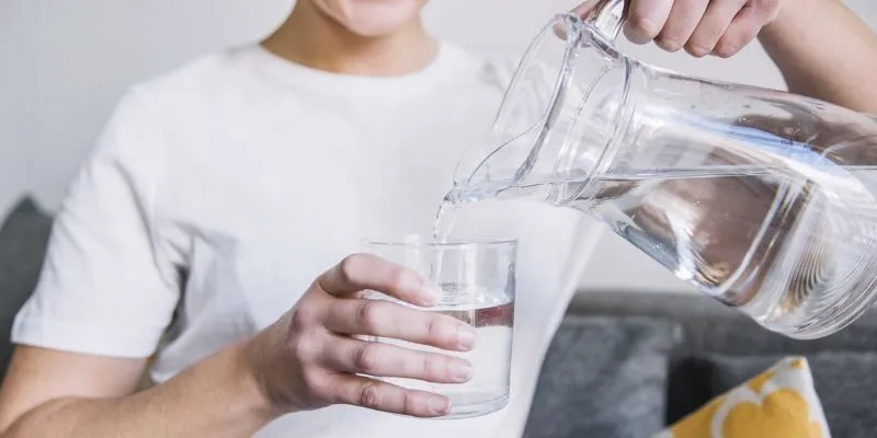 nên uống bao nhiêu nước